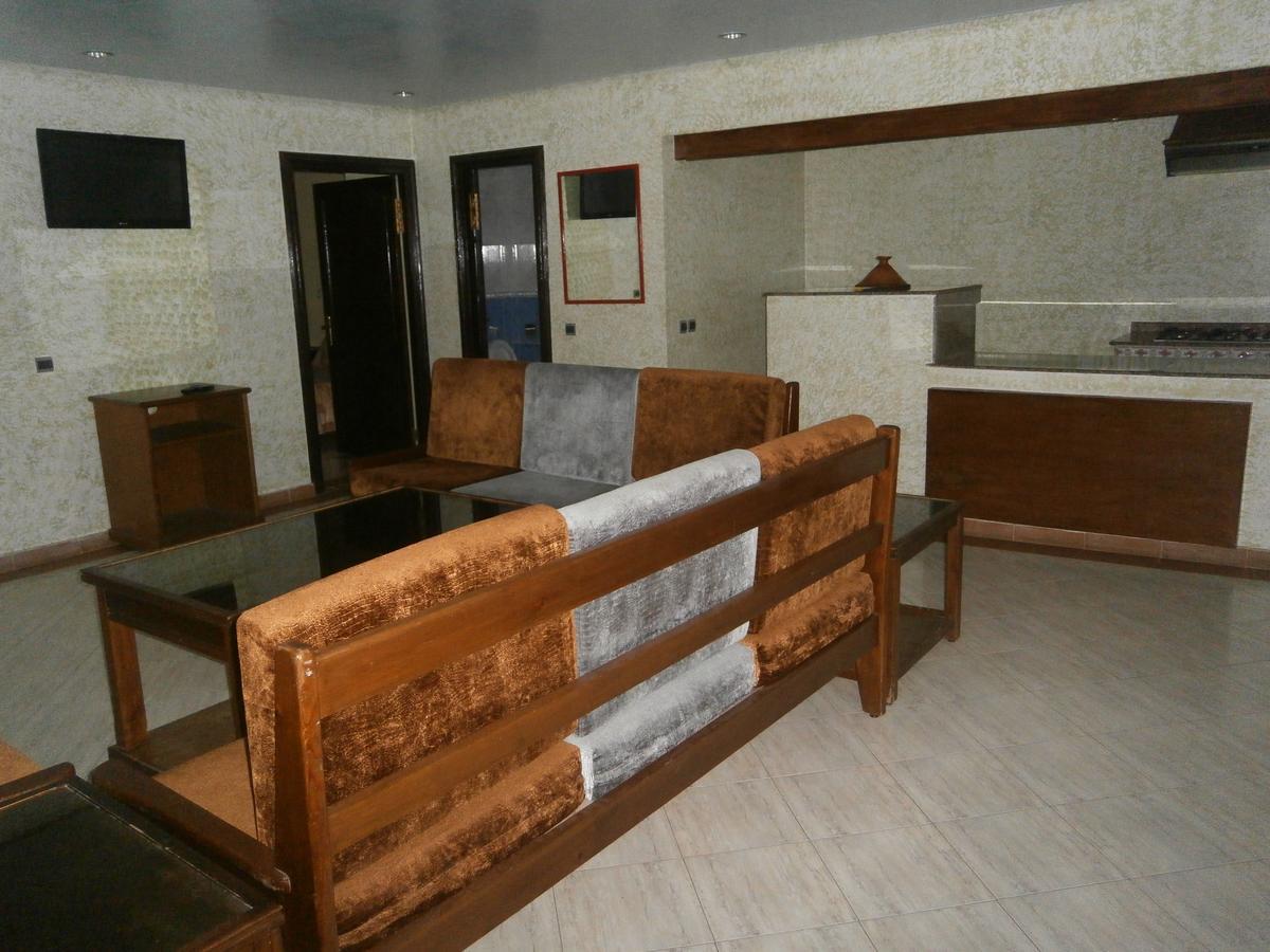 Residence Touristique Ibn Rochd Асила Екстериор снимка