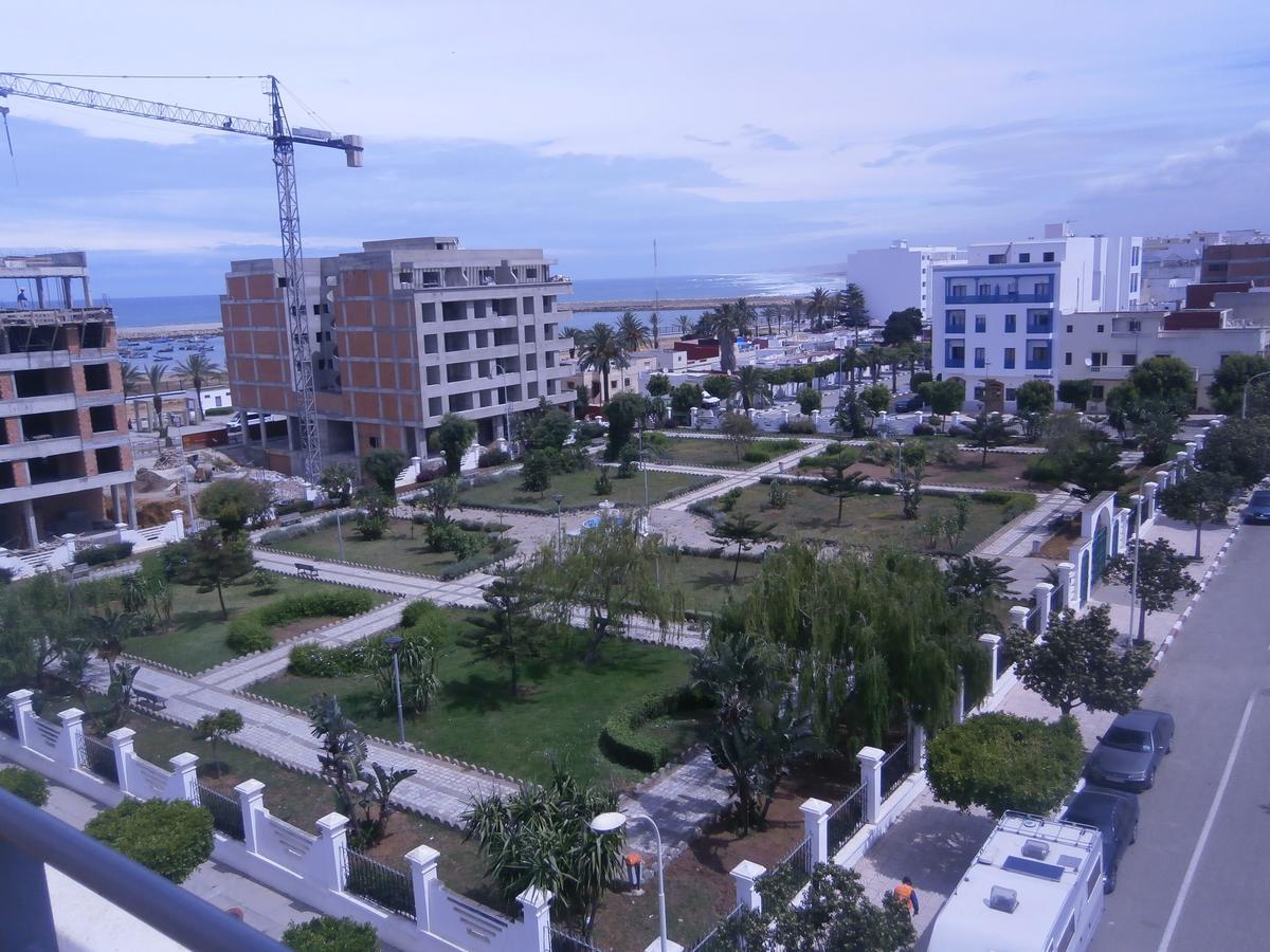 Residence Touristique Ibn Rochd Асила Екстериор снимка