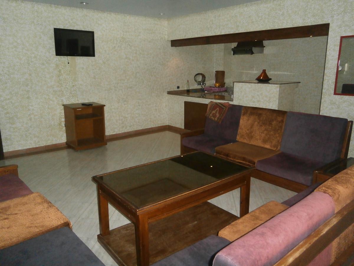 Residence Touristique Ibn Rochd Асила Екстериор снимка